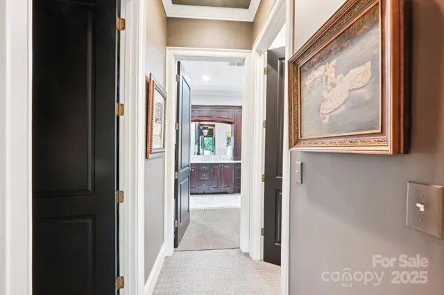 $1,690,000 | 229 North Church Street, Unit 401, Charlotte, NC 28202