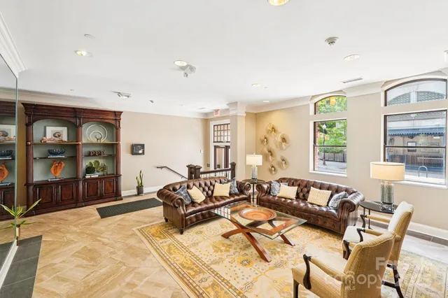 $1,690,000 | 229 North Church Street, Unit 401, Charlotte, NC 28202