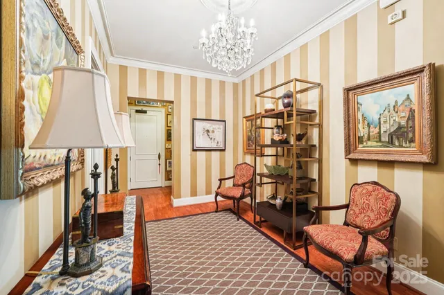 $1,690,000 | 229 North Church Street, Unit 401, Charlotte, NC 28202