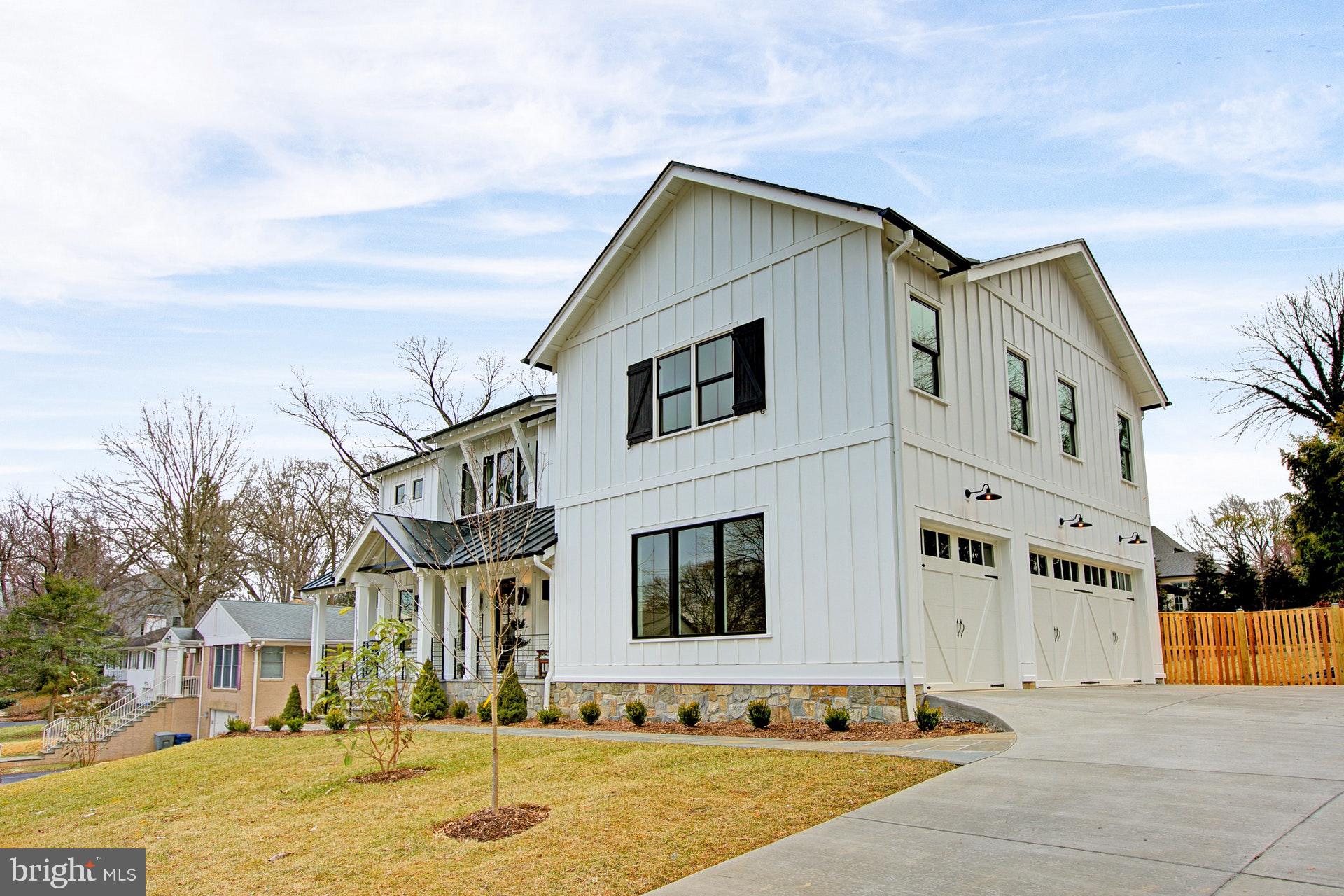 7207 Churchill Road McLean, VA 22101 - Photo 2 of 59