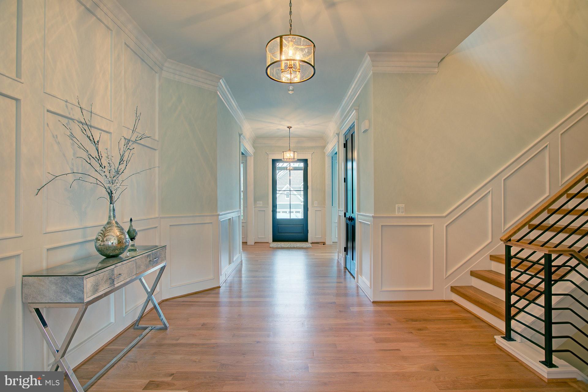 7207 Churchill Road McLean, VA 22101 - Photo 5 of 59