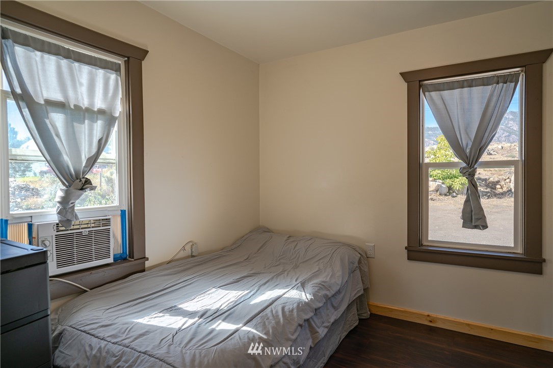 258 Starr Road Pateros, WA 98846 - Photo 12 of 27 Gallery Image 12