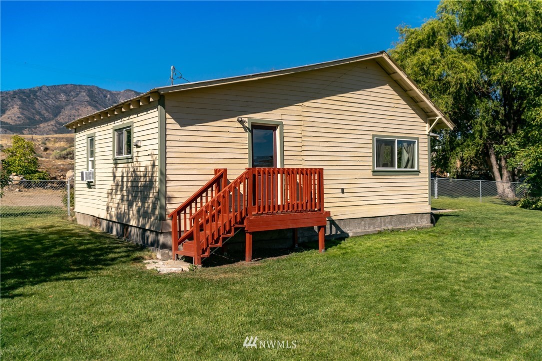 258 Starr Road Pateros, WA 98846 - Photo 18 of 27 Gallery Image 18