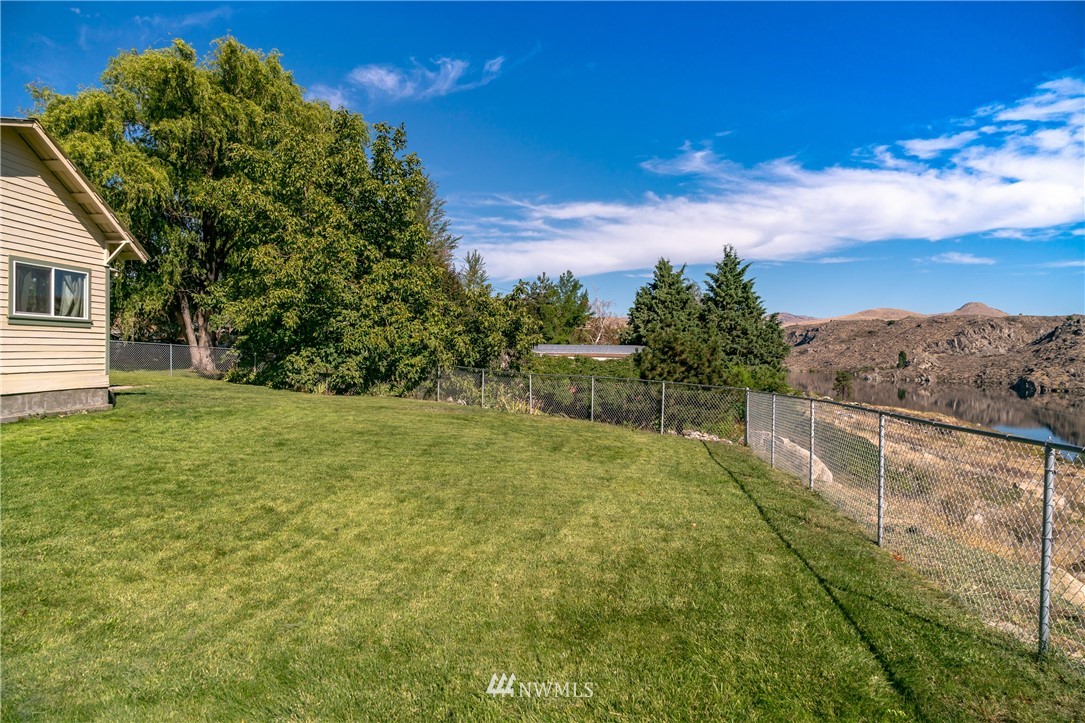 258 Starr Road Pateros, WA 98846 - Photo 20 of 27 Gallery Image 20