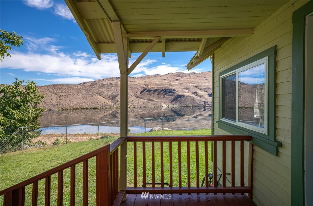 258 Starr Road Pateros, WA 98846 - Photo 5 of 27 Gallery Image 5