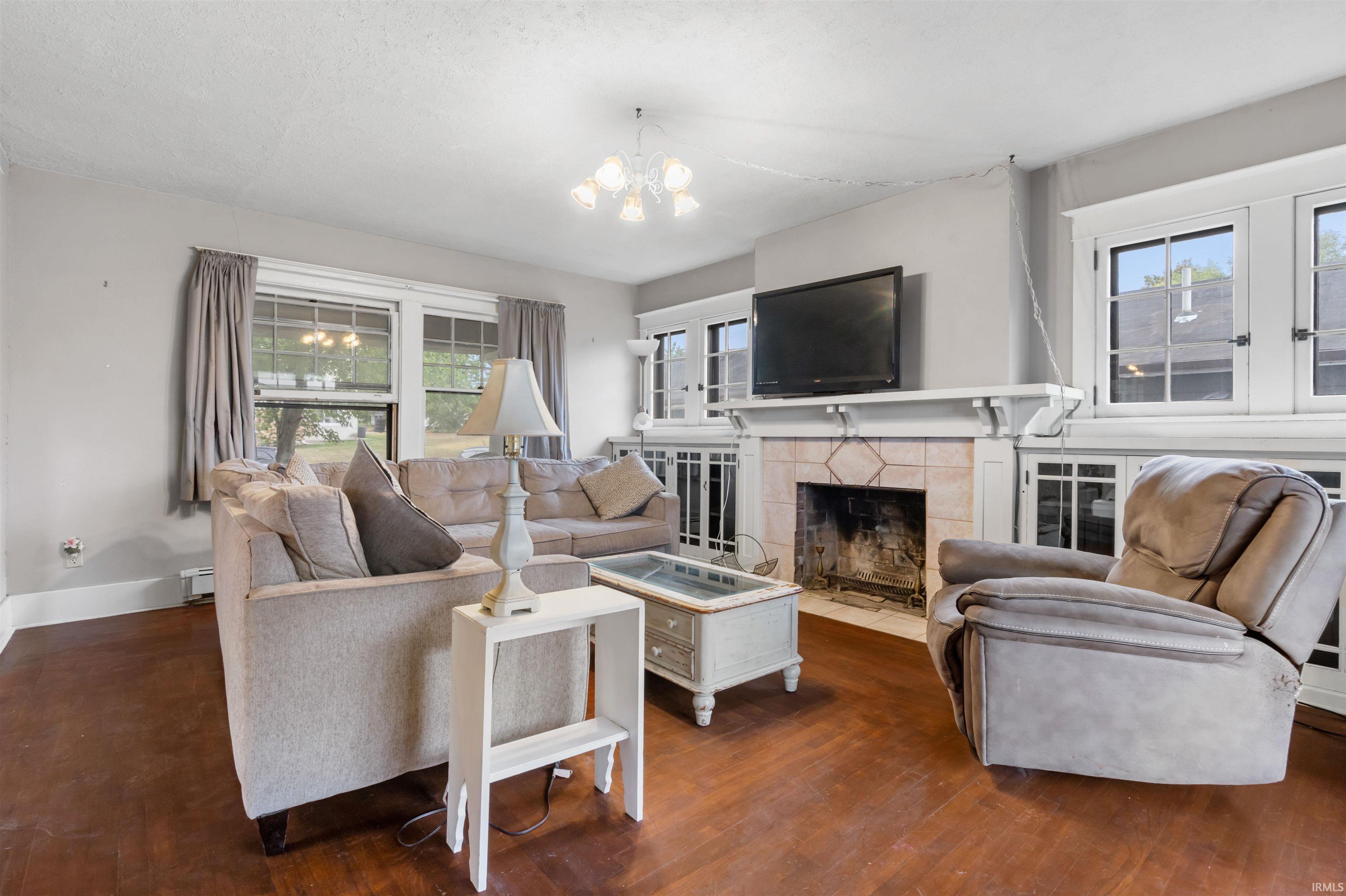 903 South Cavin Street Ligonier, IN 46767 - Photo 4 of 14