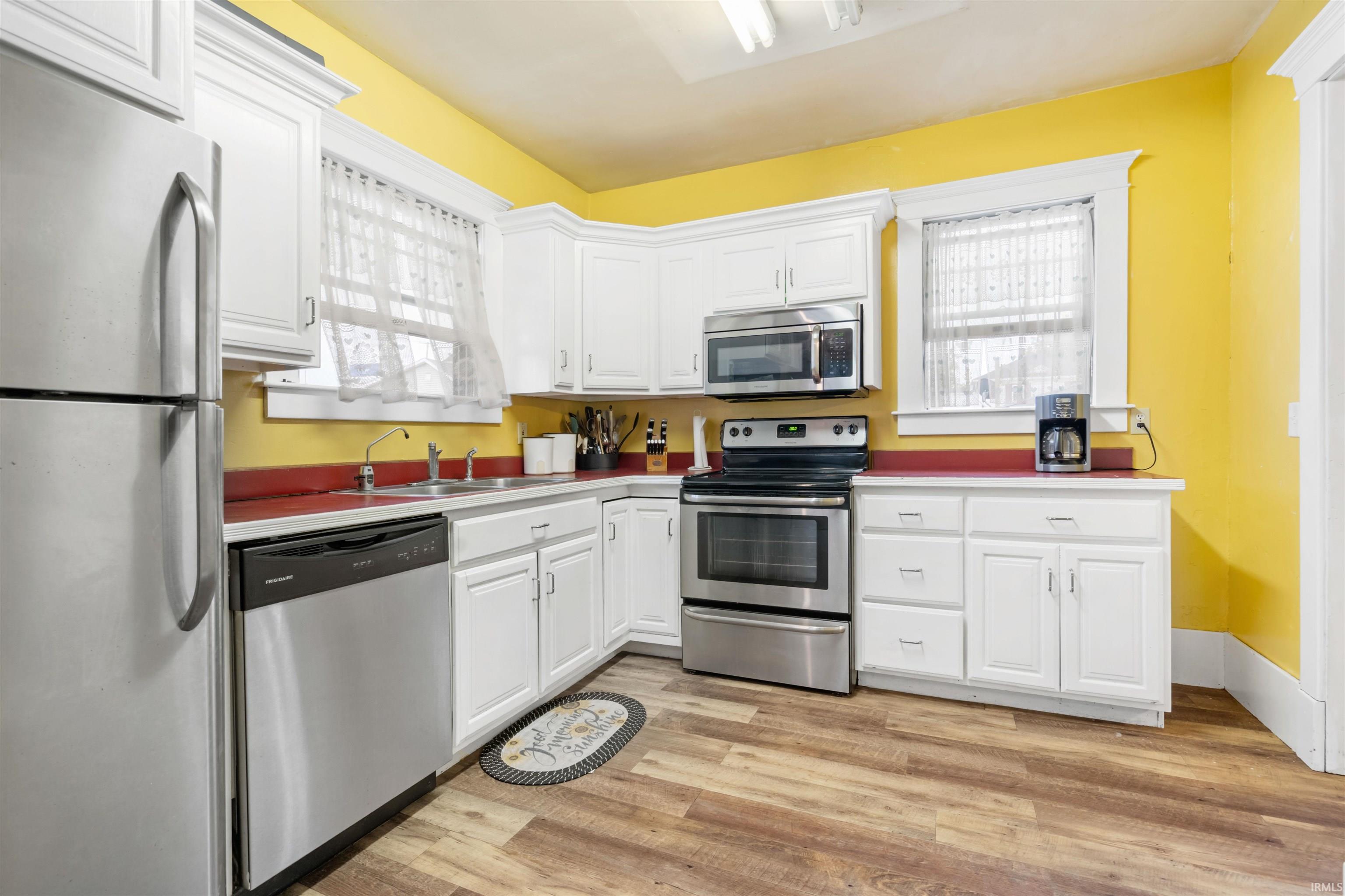 903 South Cavin Street Ligonier, IN 46767 - Photo 6 of 14