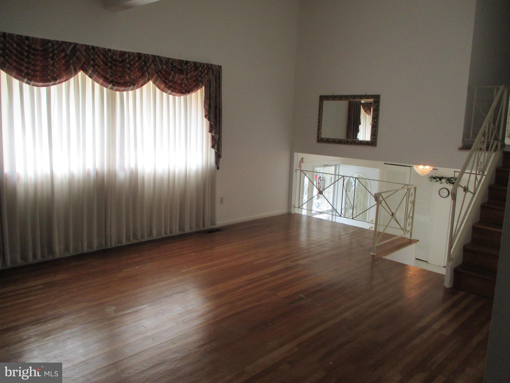 9318 Laramie Road Philadelphia, PA 19115 - Photo 11 of 40