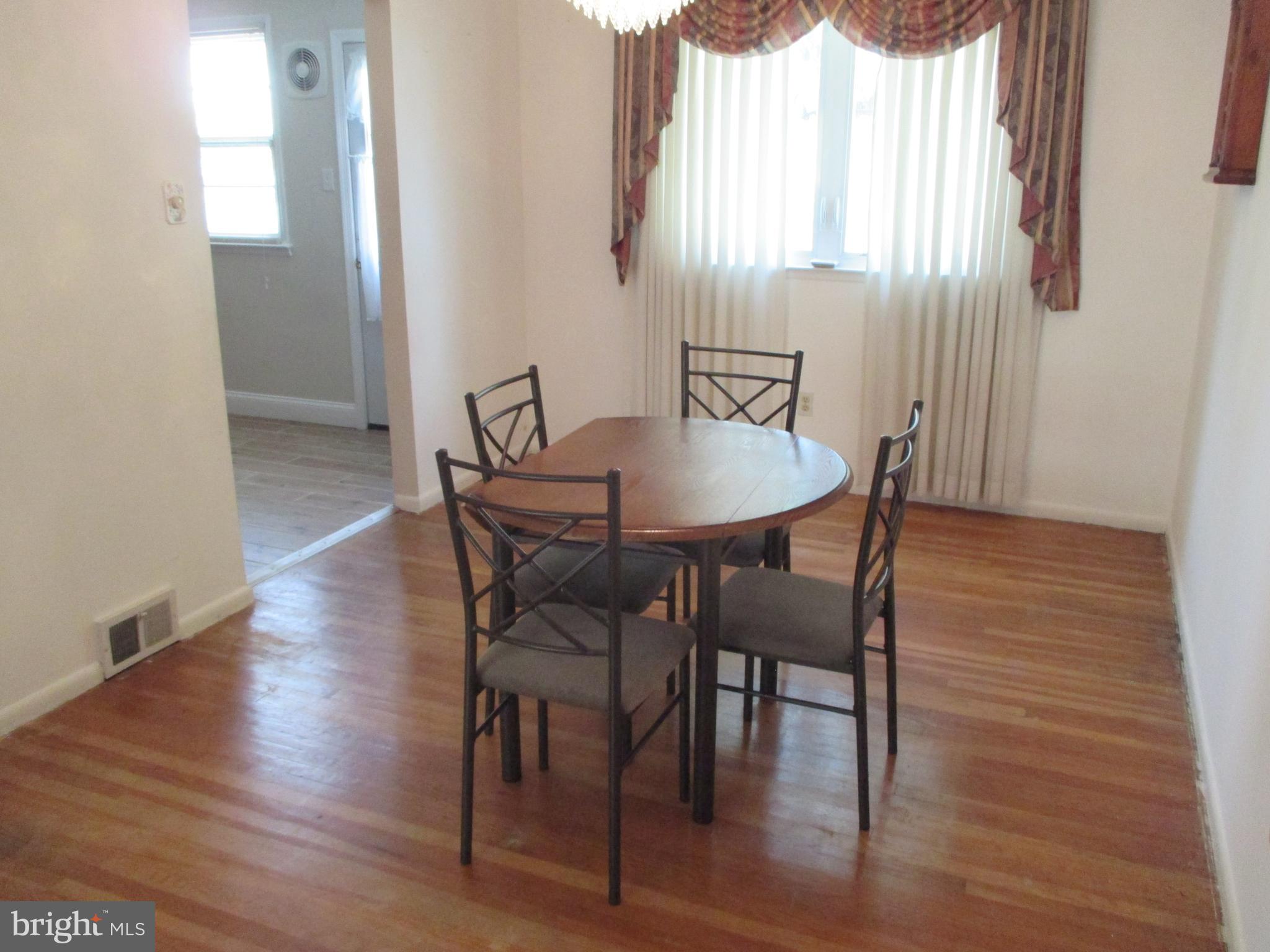 9318 Laramie Road Philadelphia, PA 19115 - Photo 16 of 40