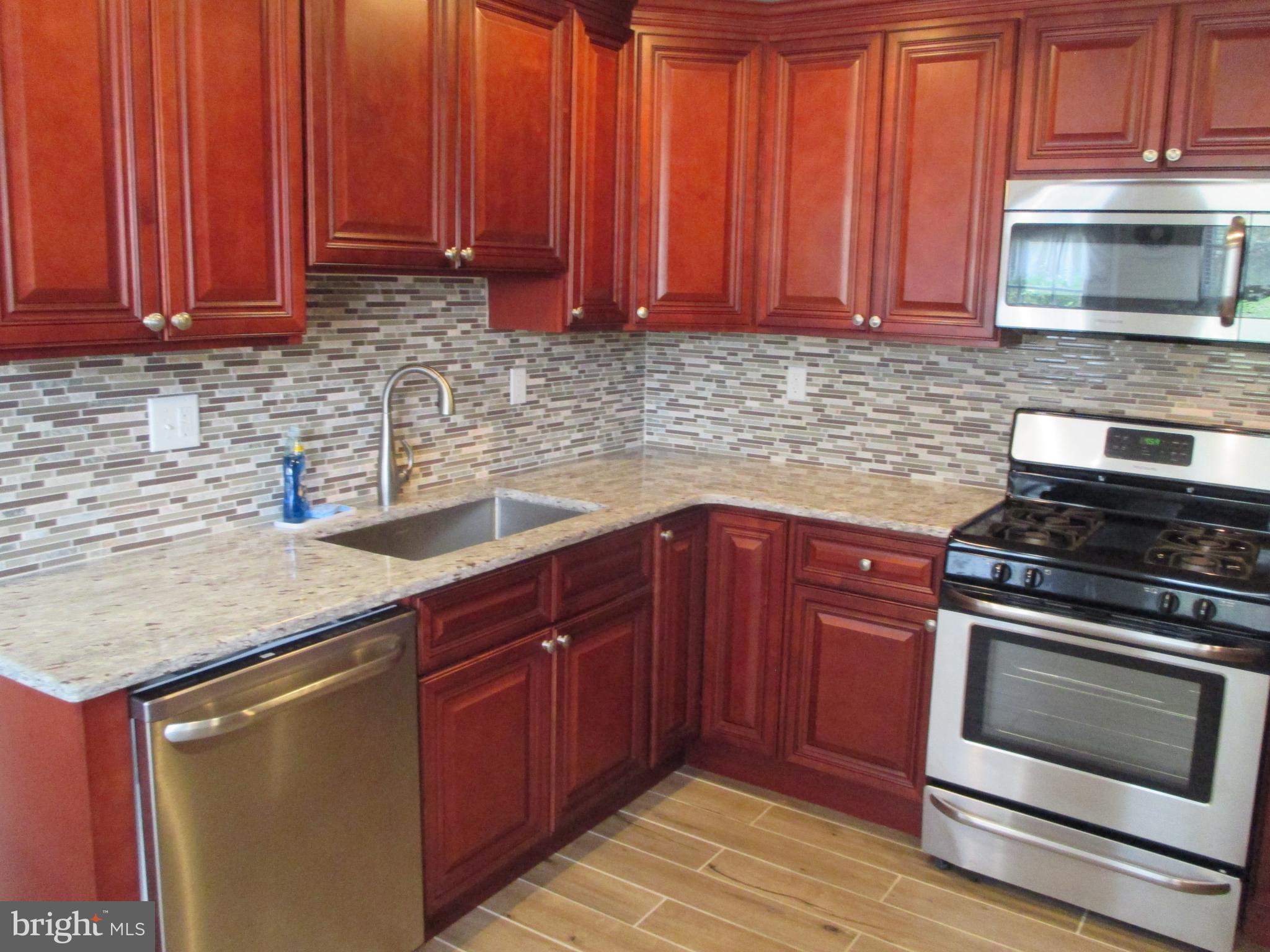 9318 Laramie Road Philadelphia, PA 19115 - Photo 18 of 40