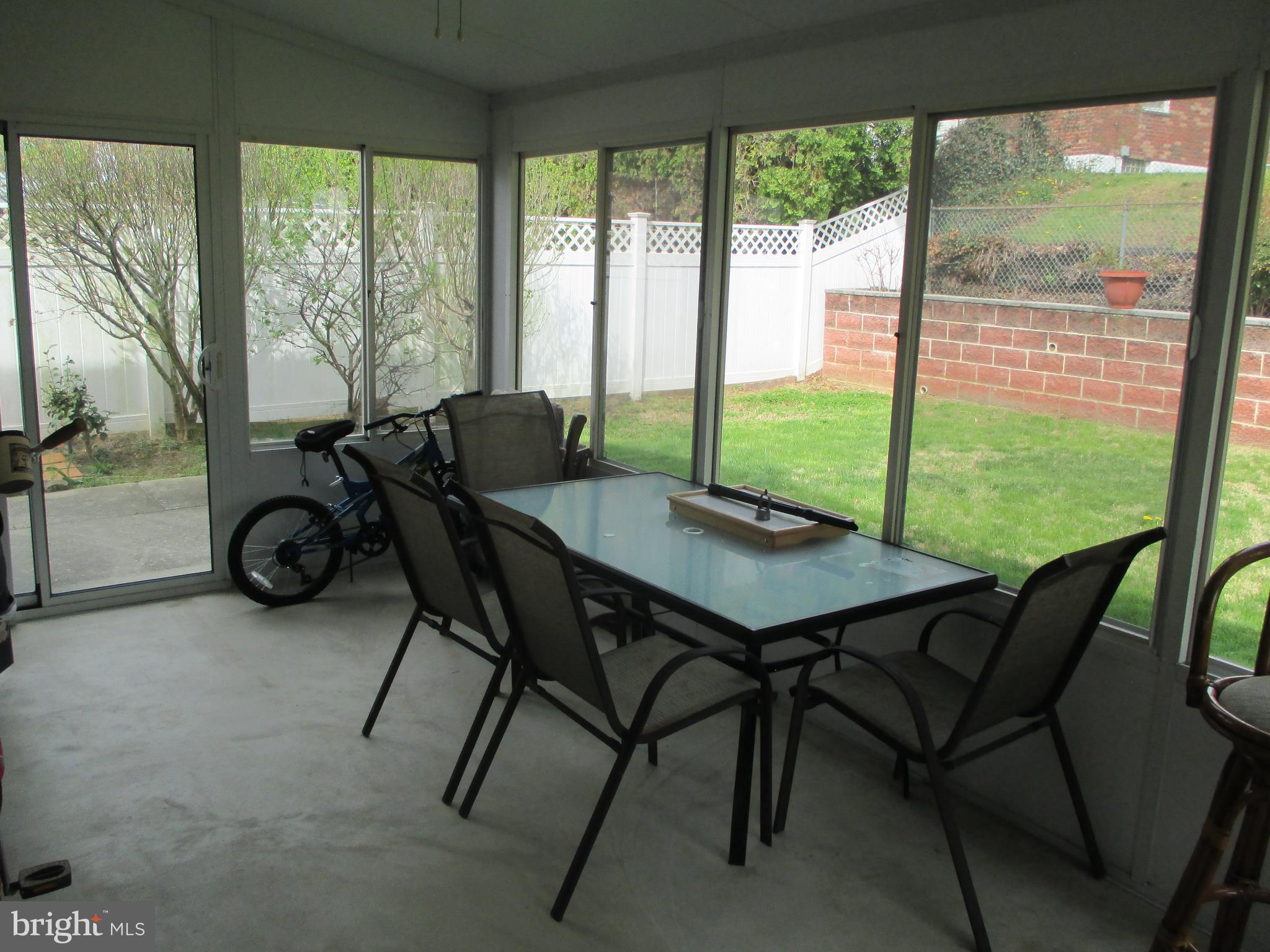 9318 Laramie Road Philadelphia, PA 19115 - Photo 22 of 40