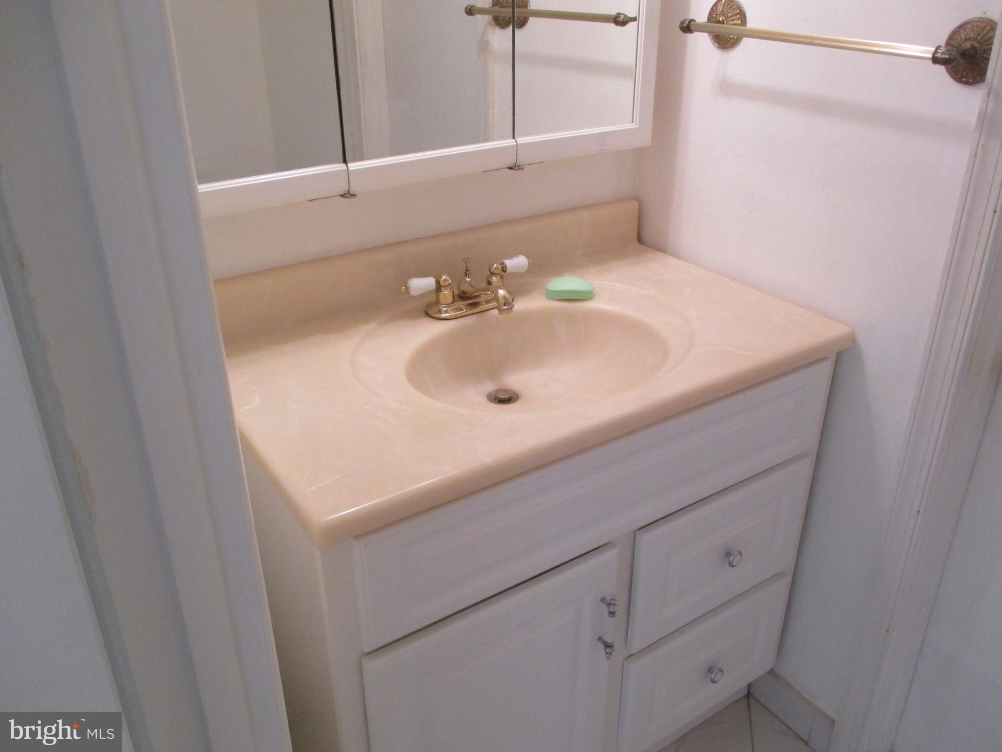 9318 Laramie Road Philadelphia, PA 19115 - Photo 10 of 40