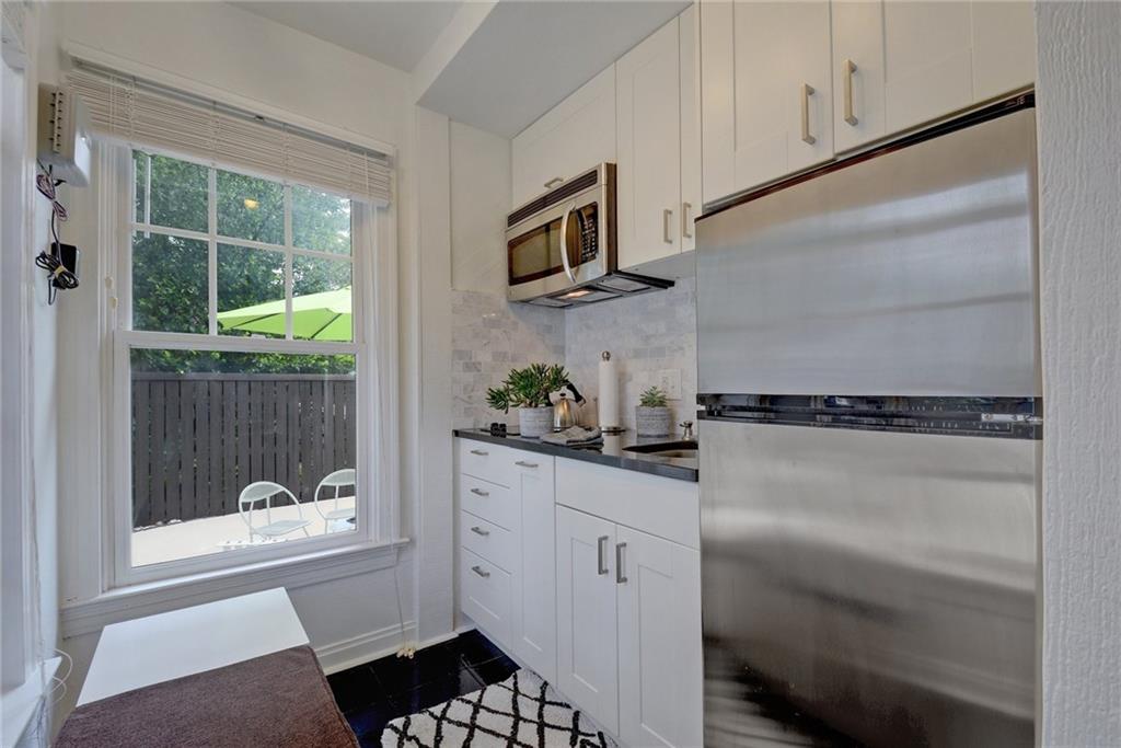 4518 Red River Street Austin, TX 78751 - Photo 4 of 8