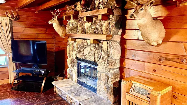 $699,500 | 10003 East 625 South, Culver, IN 46511