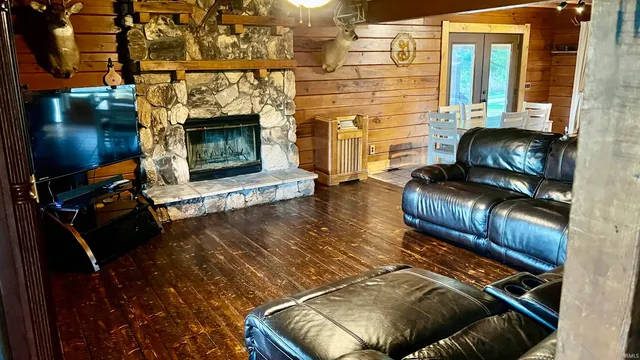 $699,500 | 10003 East 625 South, Culver, IN 46511