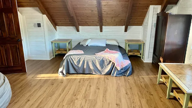 $699,500 | 10003 East 625 South, Culver, IN 46511