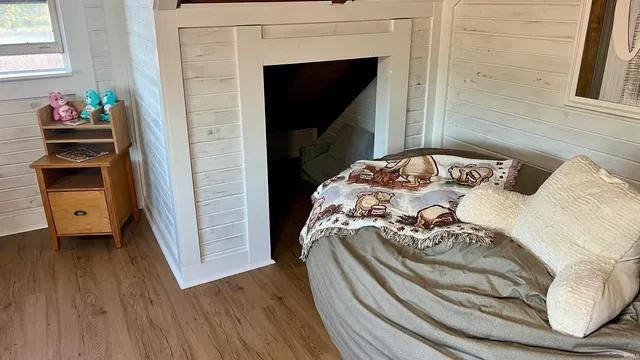 $699,500 | 10003 East 625 South, Culver, IN 46511