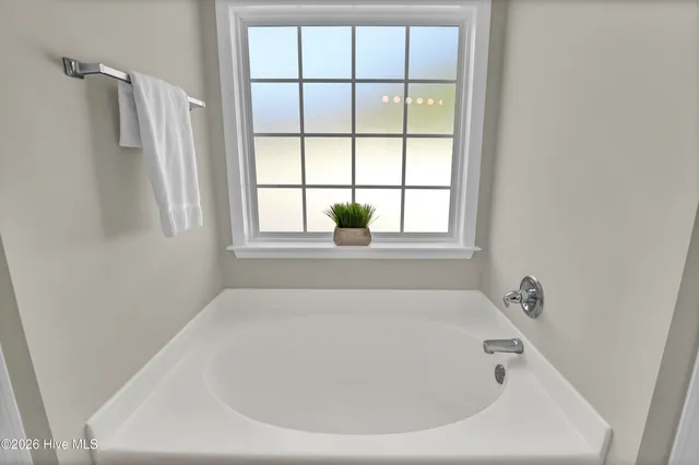 $319,900 | 116 Palo Alto Park Drive, Maysville, NC 28555