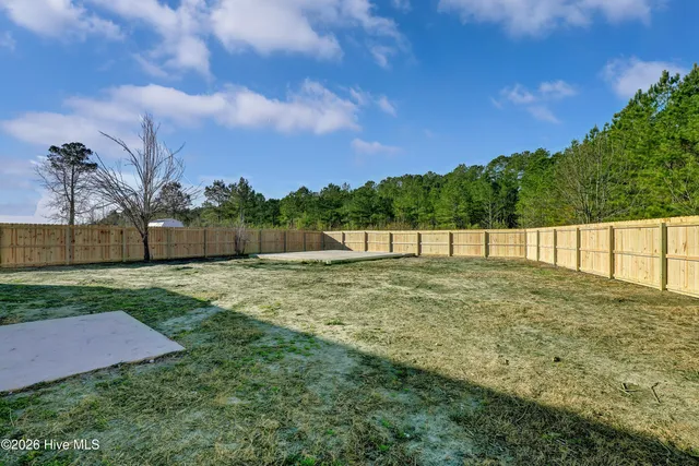 $319,900 | 116 Palo Alto Park Drive, Maysville, NC 28555