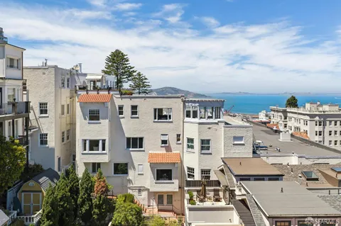 $2,995,000 | 1127 Greenwich Street, San Francisco, CA 94109