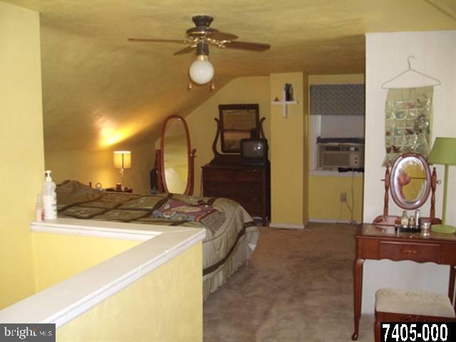 1806 Chesley Road York, PA 17403 - Photo 11 of 23 Gallery Image 11