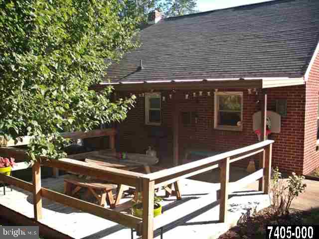 1806 Chesley Road York, PA 17403 - Photo 14 of 23 Gallery Image 14