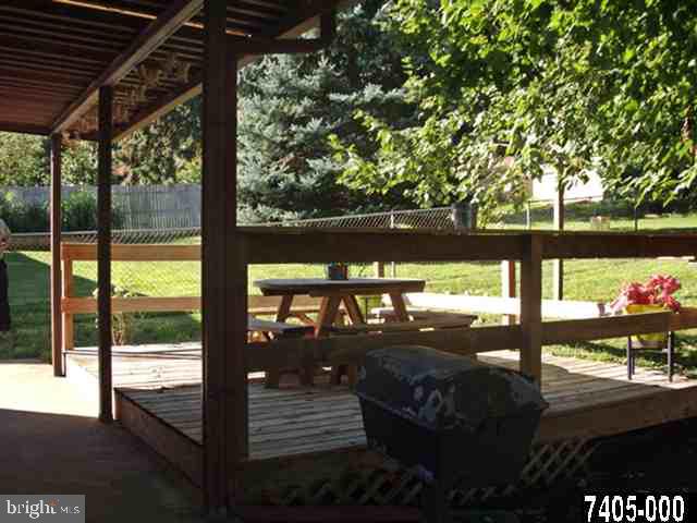 1806 Chesley Road York, PA 17403 - Photo 15 of 23 Gallery Image 15