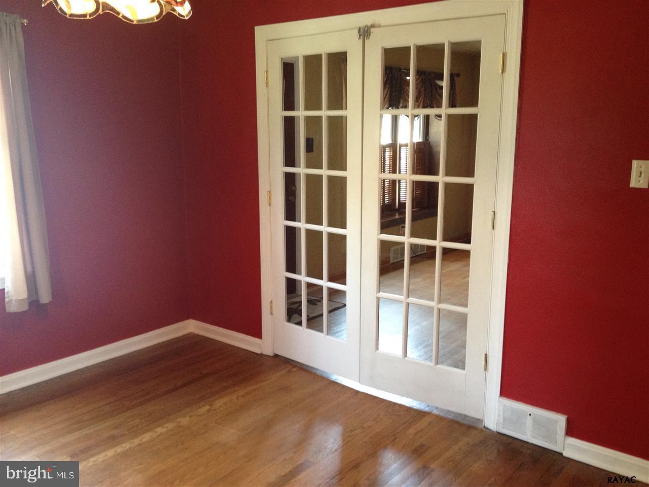 1806 Chesley Road York, PA 17403 - Photo 18 of 23 Gallery Image 18