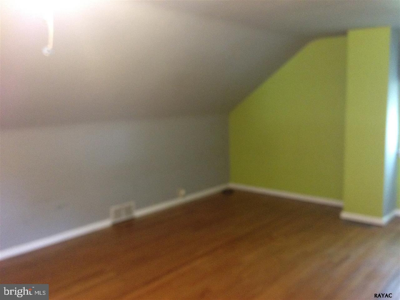 1806 Chesley Road York, PA 17403 - Photo 22 of 23 Gallery Image 22