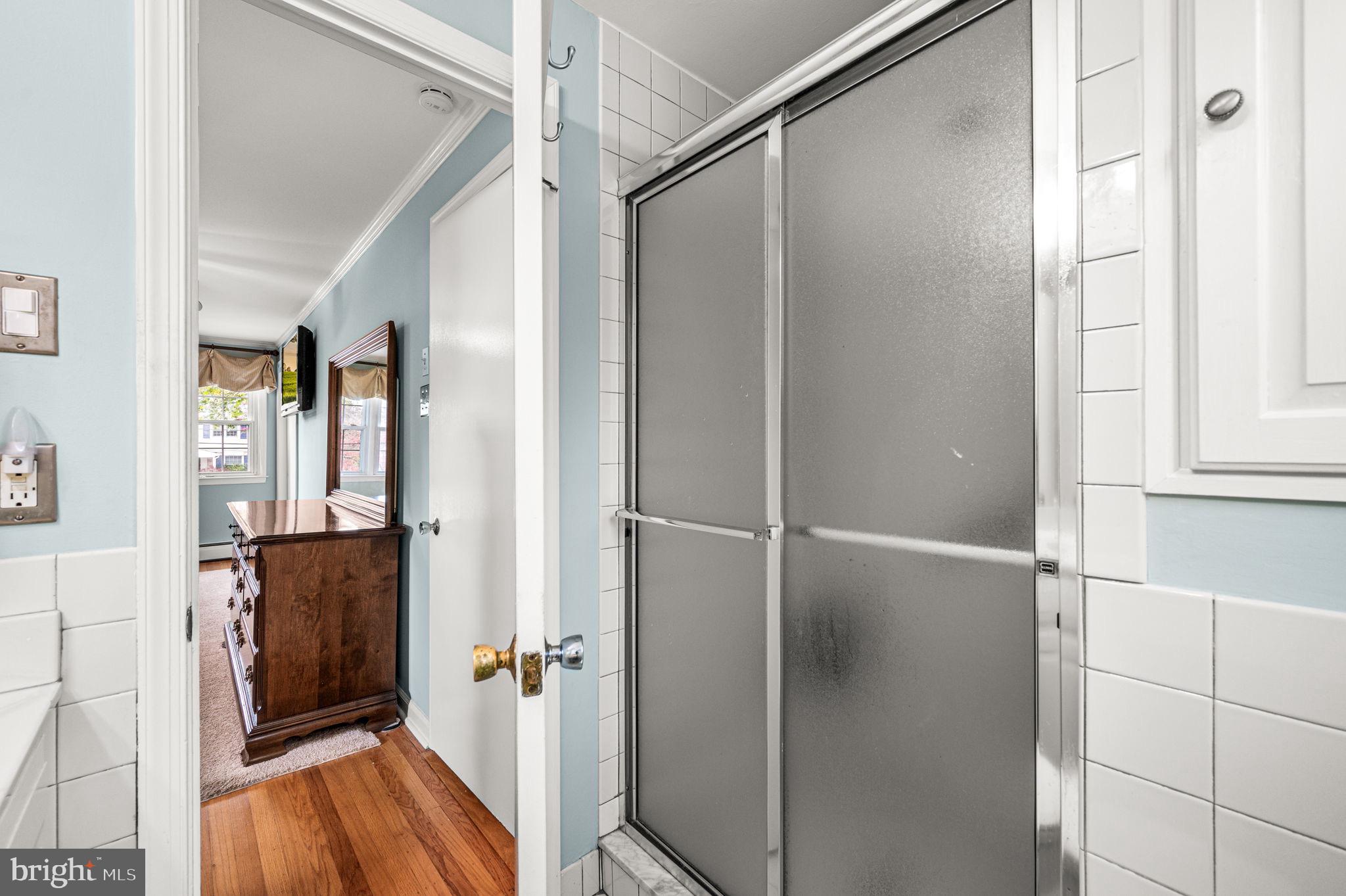 509 Lawrence Drive Springfield, PA 19064 - Photo 24 of 37 a view of a walk in closet