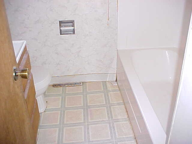 227 7th Street Proctor, MN 55810 - Photo 7 of 9 Gallery Image 7