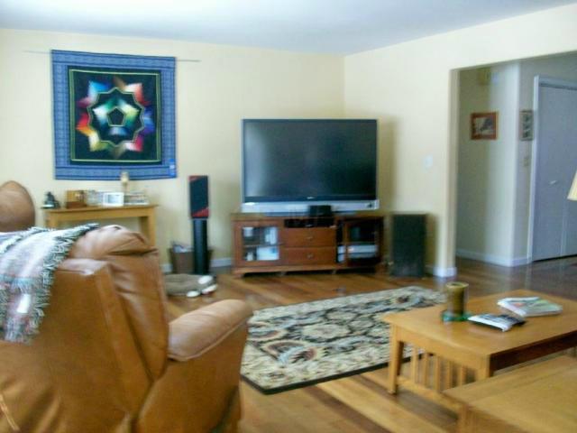 2170 Lake Road Northeast Lancaster, OH 43130 - Photo 3 of 13 Gallery Image 3