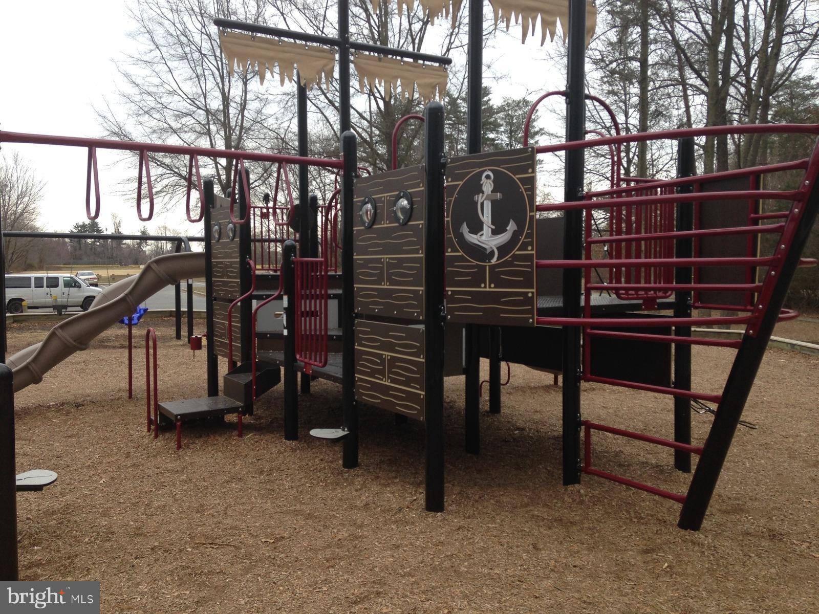 132 Club Road Arnold, MD 21012 - Photo 41 of 41 Broadneck park playground