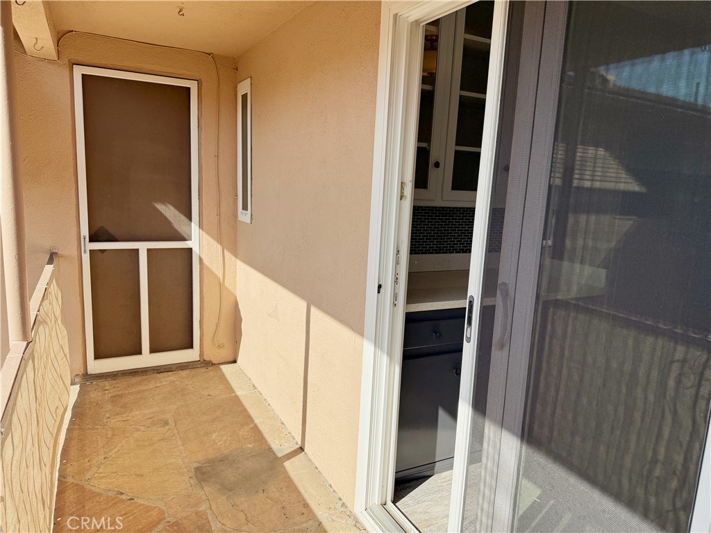 2030 East 3rd Street, Unit 5 Long Beach, CA 90814 - Photo 13 of 23