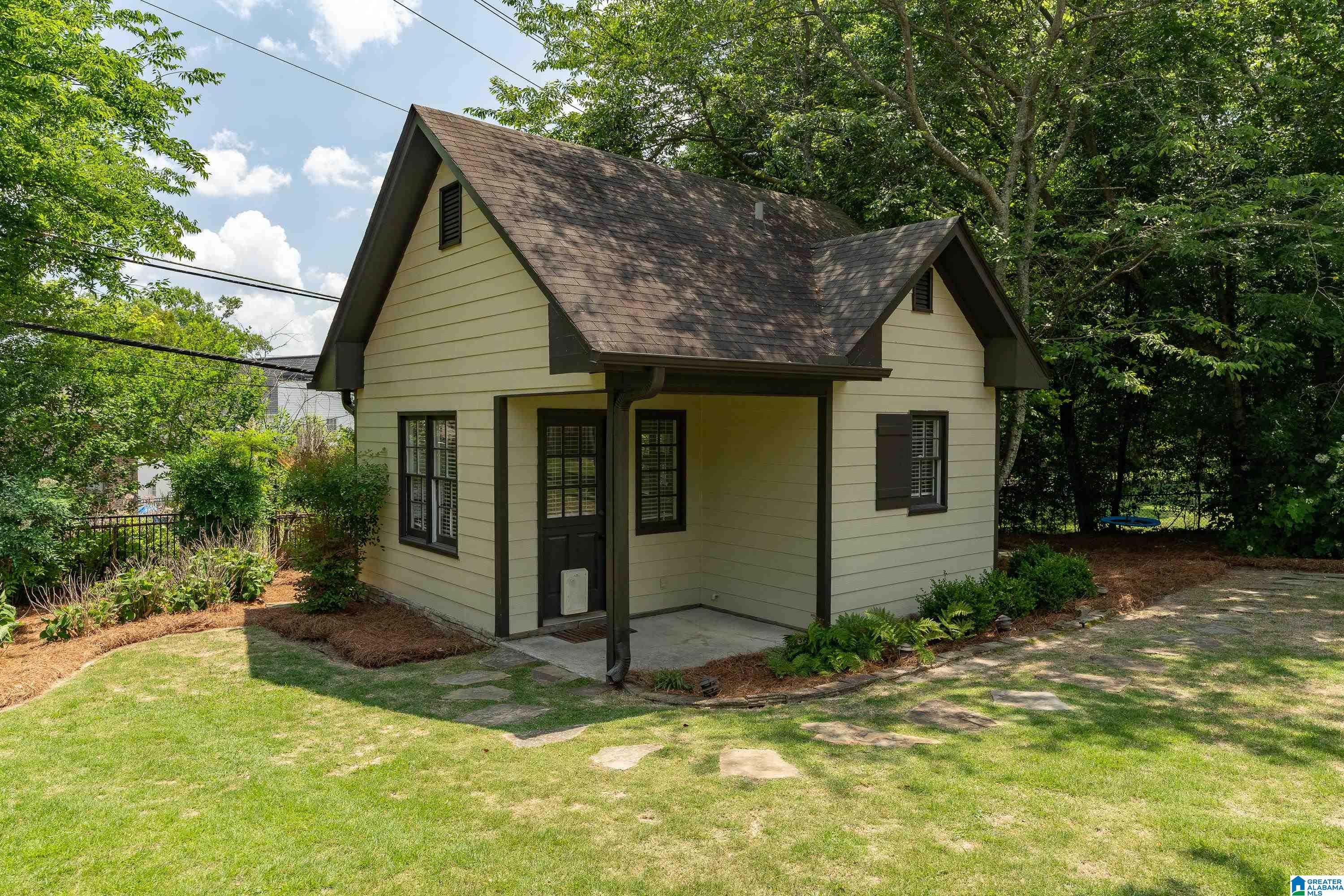 2209 Shades Crest Road Birmingham, AL 35216 - Photo 49 of 68