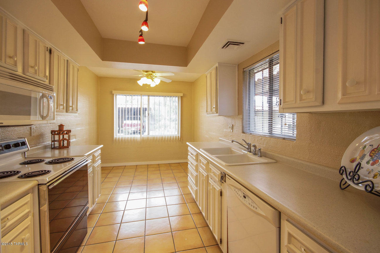 2525 East Prince Road, Unit 54 Tucson, AZ 85716 - Photo 4 of 17