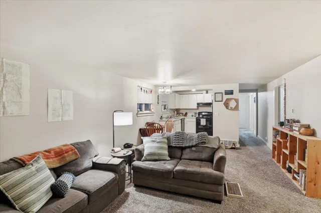 $339,000 | 920 West York Avenue, Spokane, WA 99205