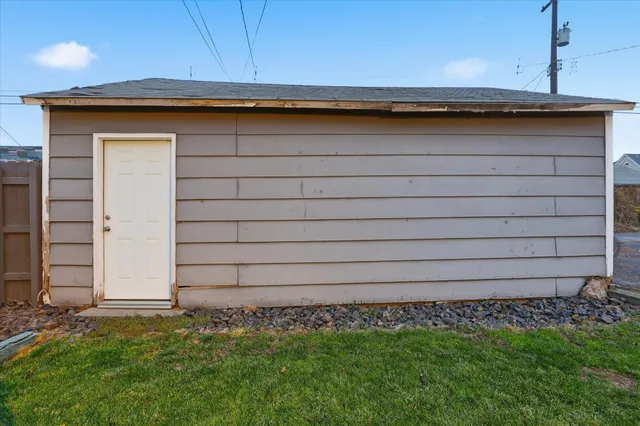 $339,000 | 920 West York Avenue, Spokane, WA 99205