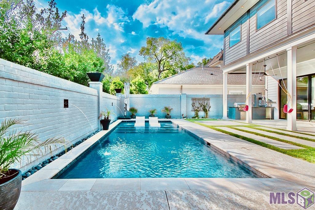 5018 Mimosa Street Baton Rouge, LA 70808 - Photo 1 of 47