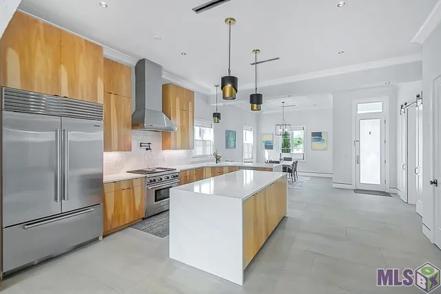 $975,000 | 5018 Mimosa Street, Baton Rouge, LA 70808