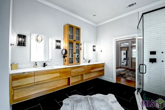 $975,000 | 5018 Mimosa Street, Baton Rouge, LA 70808