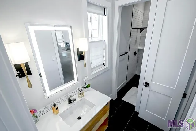 $975,000 | 5018 Mimosa Street, Baton Rouge, LA 70808