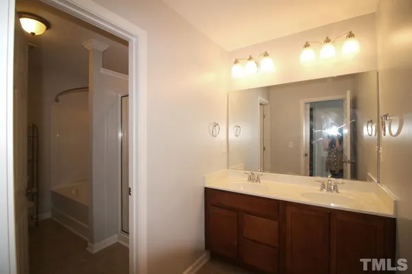$1,700 | 1121 Consortium Drive, Unit 114, Raleigh, NC 27603