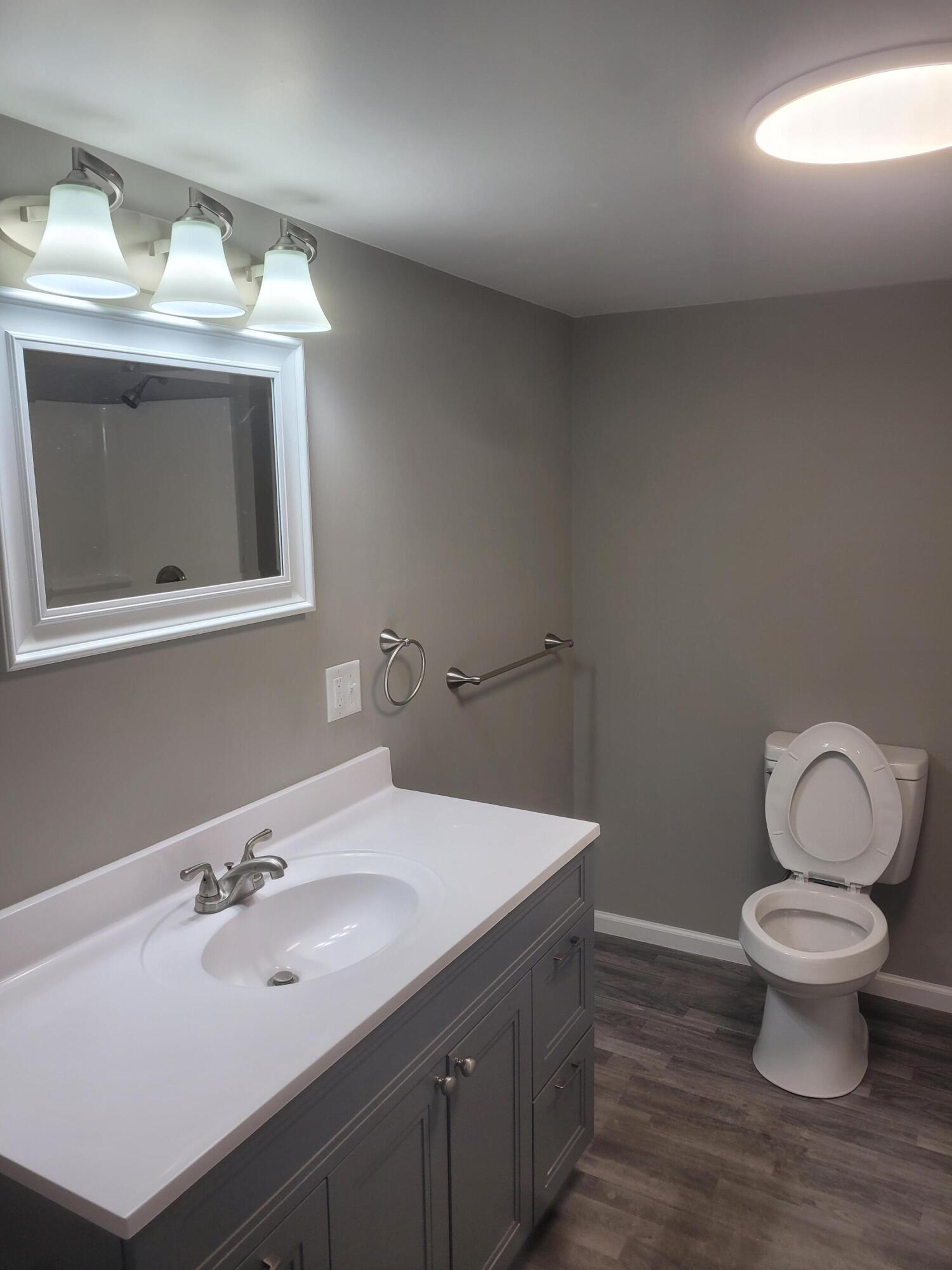 61 South Dengler Road Muskegon, MI 49442 - Photo 8 of 17 20240612_122335