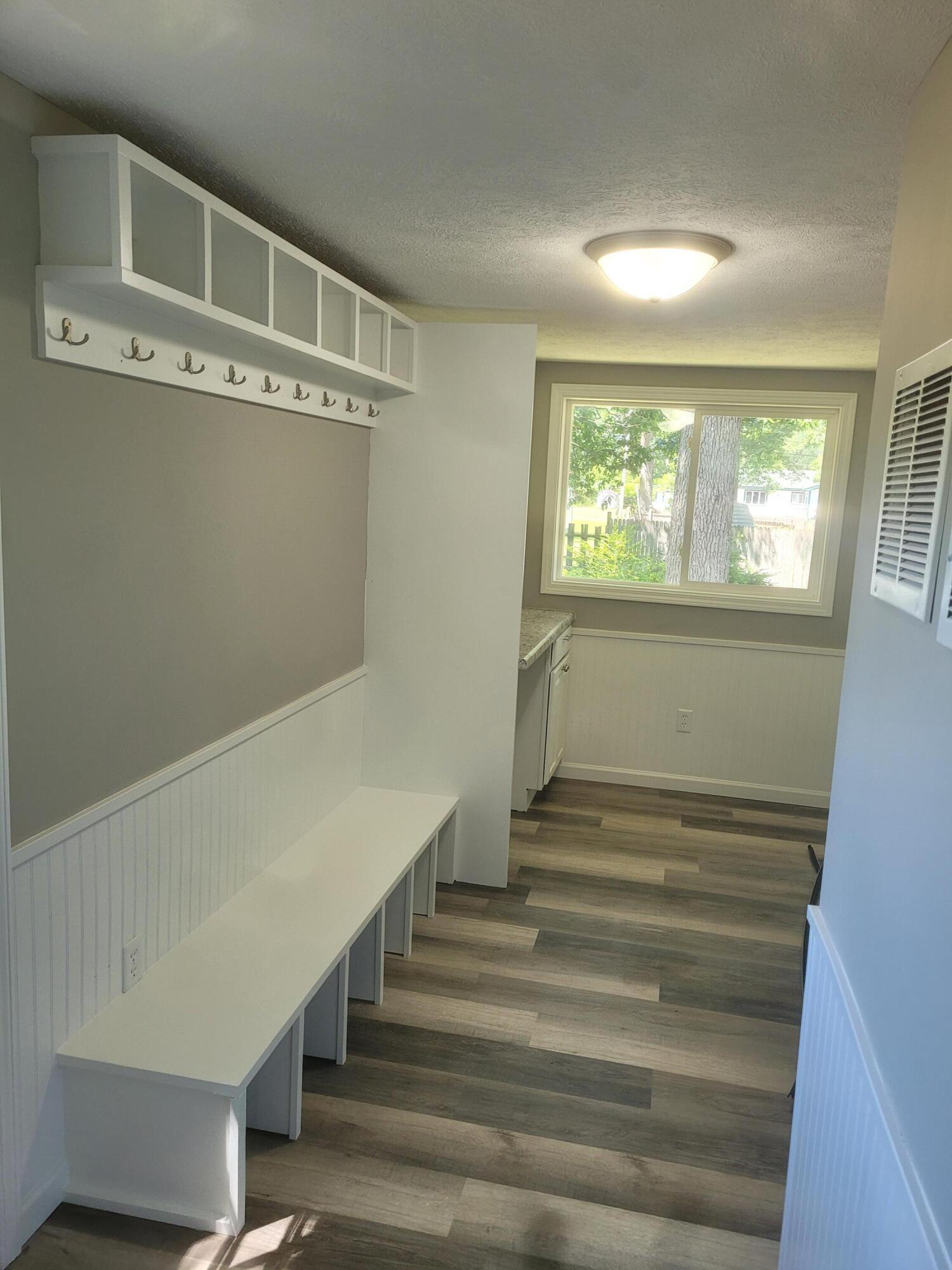 61 South Dengler Road Muskegon, MI 49442 - Photo 9 of 17 20240612_122405