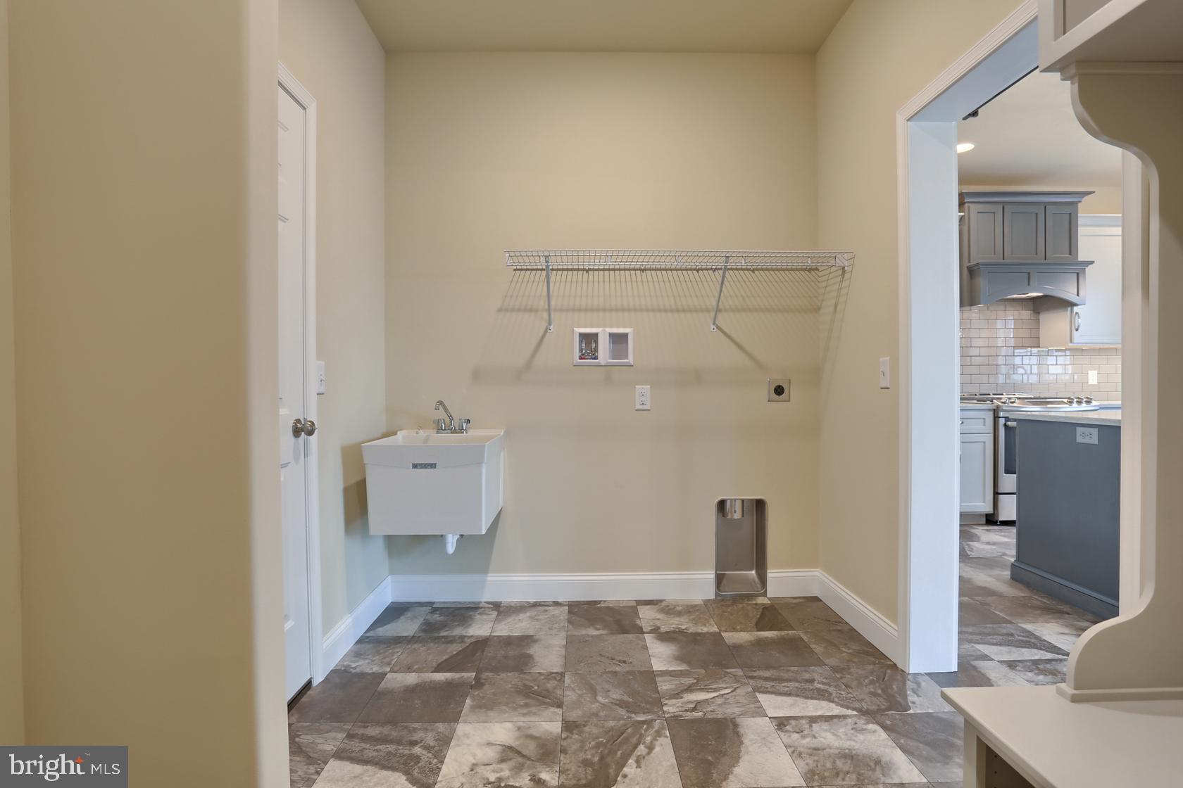 23 Rolling Meadow Road Lebanon, PA 17046 - Photo 24 of 44 a bathroom with a sink and toilet