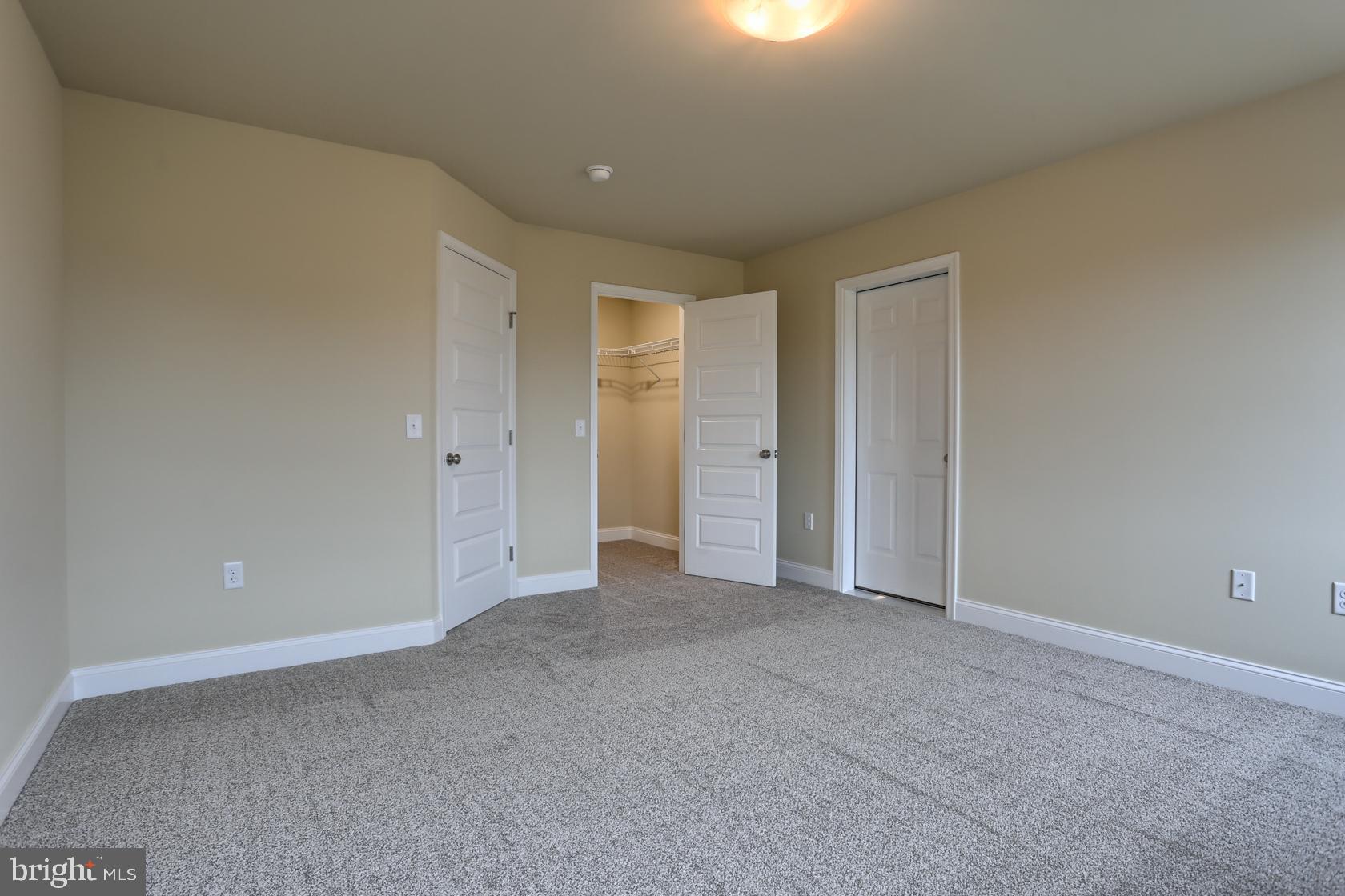 23 Rolling Meadow Road Lebanon, PA 17046 - Photo 41 of 44 a view of an empty room and closet area