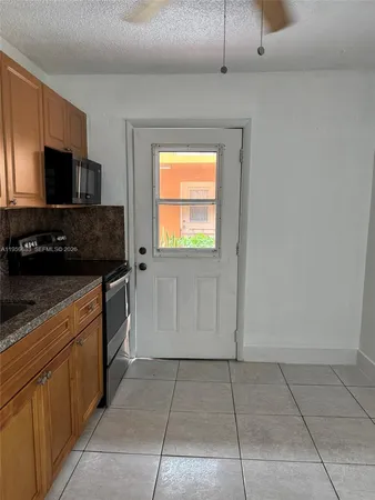 $1,975 | 50 West 23rd Street, Unit 8, Hialeah, FL 33010