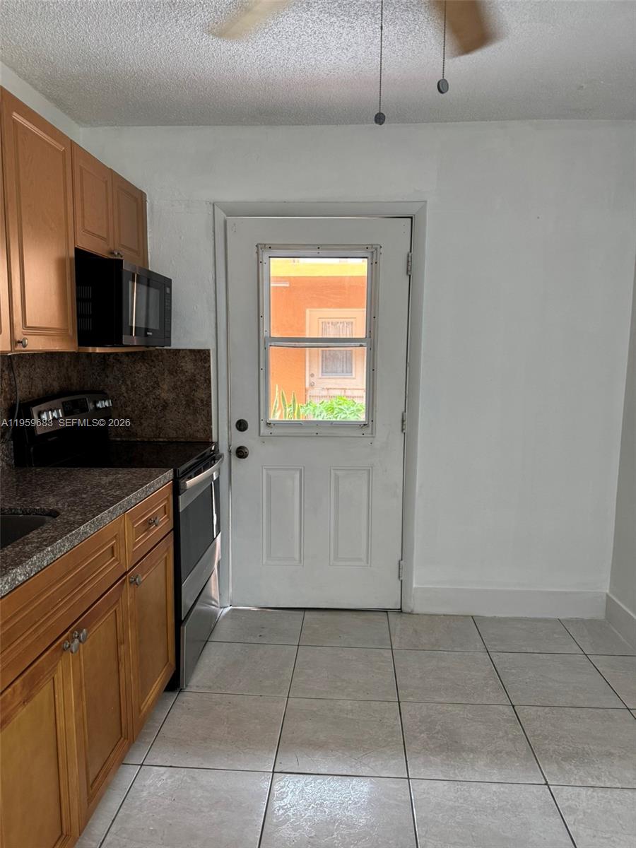 50 West 23rd Street, Unit 8 Hialeah, FL 33010 - Photo 3 of 14