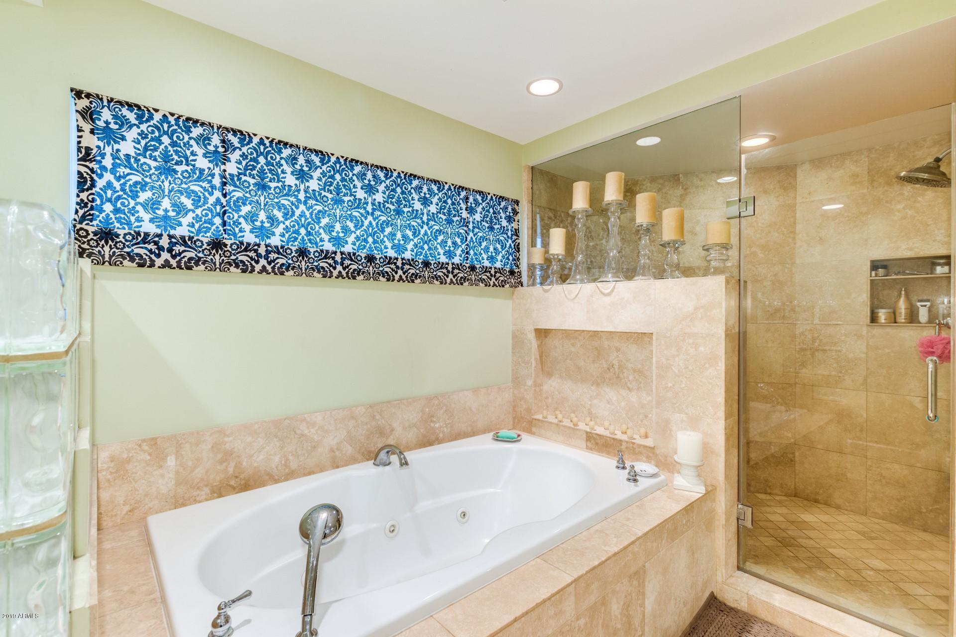 5231 North 42nd Place Phoenix, AZ 85018 - Photo 24 of 40 42nd - 5231 (15)